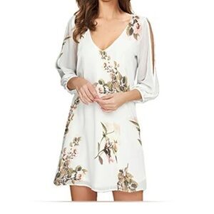 NWOT Noctflos Womens M Floral Dress Mini